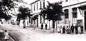 2520- Berrouaghia - Mairie et Ecole des Filles2 - 1918